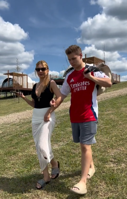 Совсем взрослый. Тина Кароль впервые за долгое время показала сына, который изменился до неузнаваемости