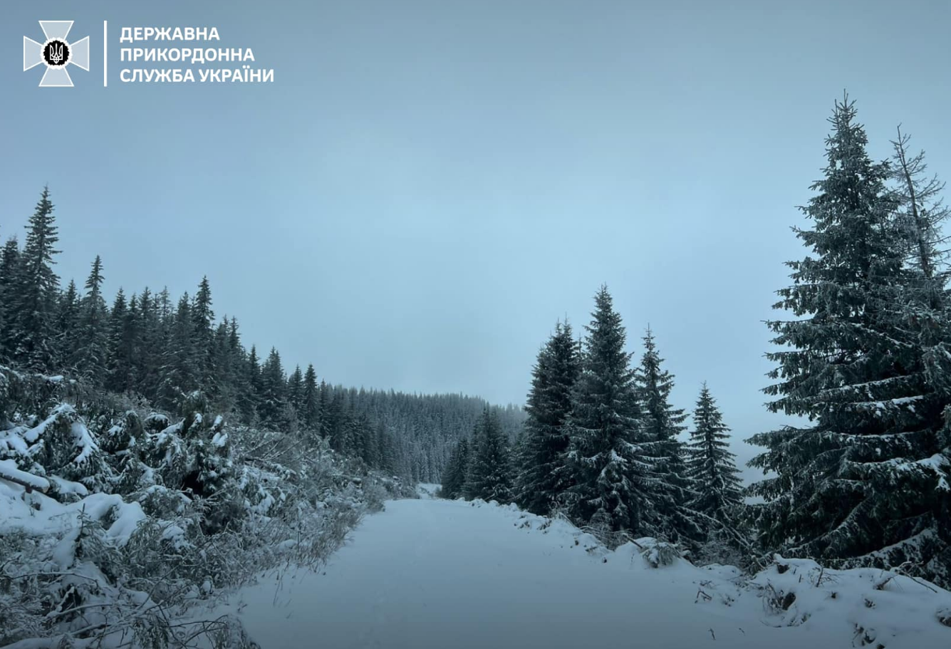 На кордоні з Румунією насипало вже до 60 см снігу: вражаючі фото