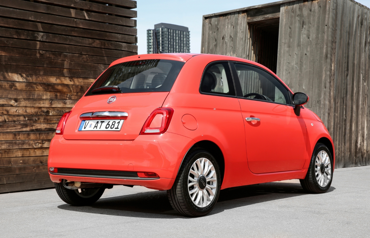 Сколько стоит ностальгия: ТОП-5 удачных авто в стиле ретро