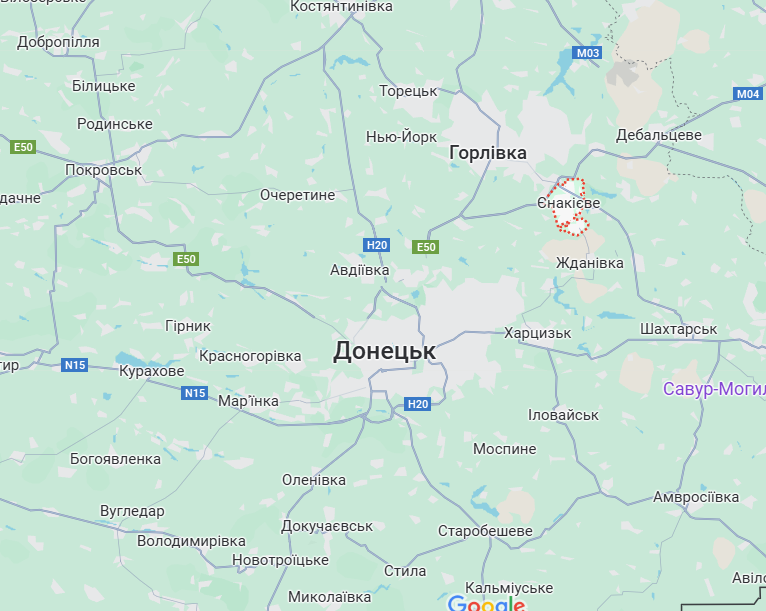 В окупованому Єнакієвому пролунали вибухи, можливий приліт у склад боєприпасів