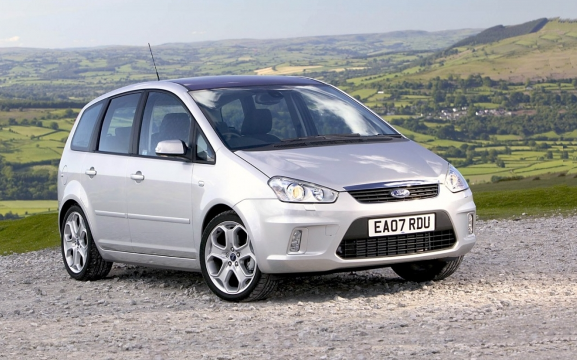 От 3 тысяч долларов: ТОП-5 недорогих минивэнов с пробегом