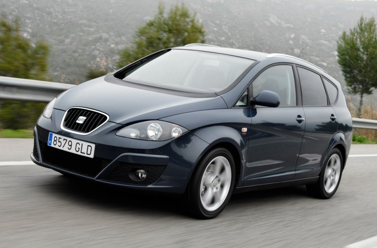 От 3 тысяч долларов: ТОП-5 недорогих минивэнов с пробегом