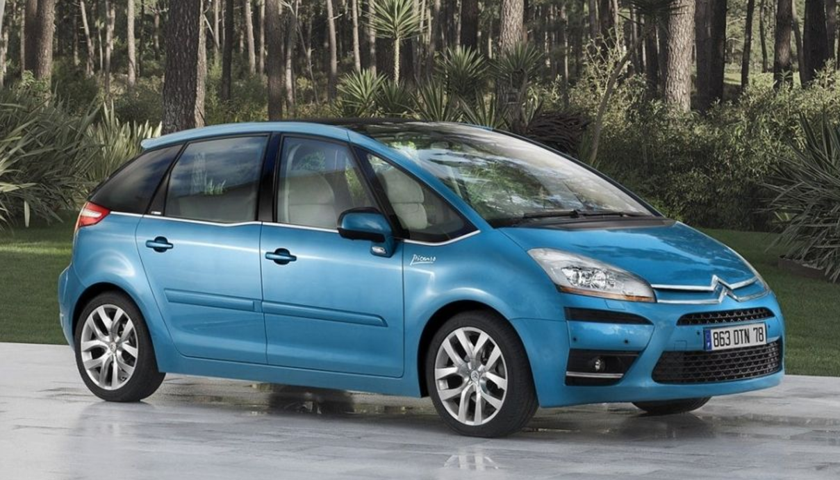 От 3 тысяч долларов: ТОП-5 недорогих минивэнов с пробегом