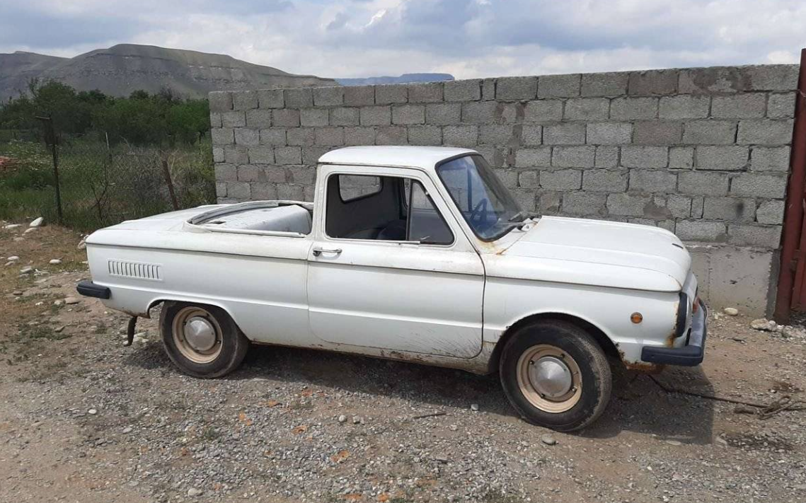 "Запорожець" з кузовом пікап: як поєднати несумісне