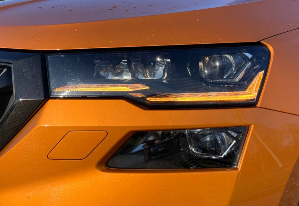 Тест-драйв Skoda Karoq: преимущества и недостатки обновленного кроссовера