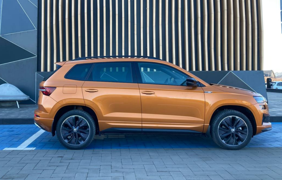 Тест-драйв Skoda Karoq: преимущества и недостатки обновленного кроссовера