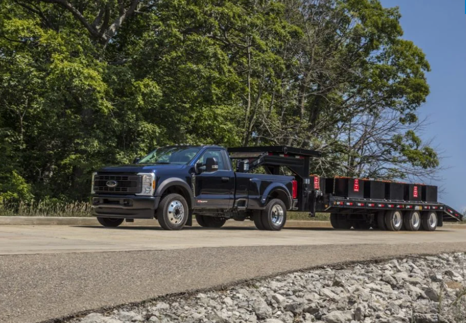 Лафет для перевезення авто: яка категорія прав потрібна водієві