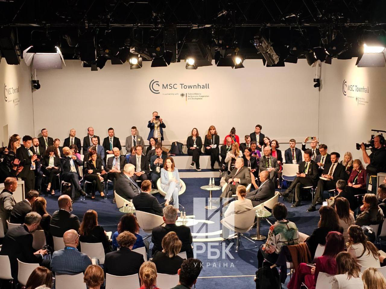 Мюнхенська конференція 2025. Події та заяви другого дня: онлайн