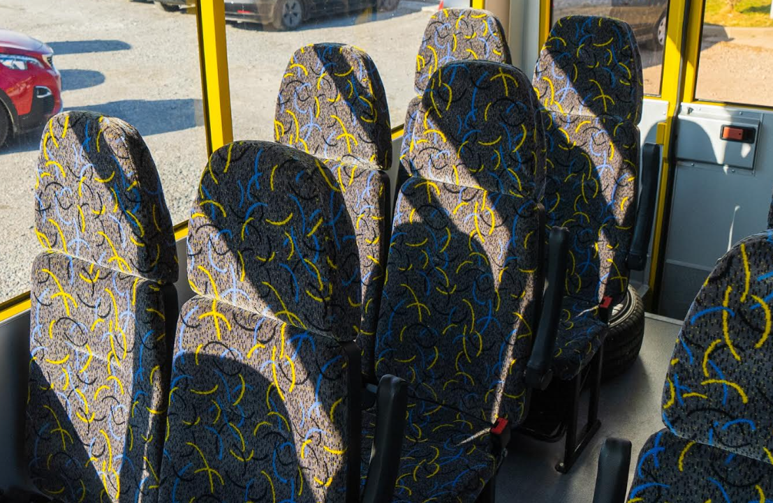 На шасі Peugeot Boxer: в Україні створили новий шкільний автобус "Історик"