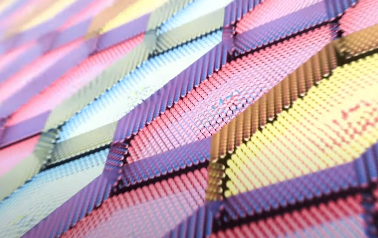 Розробники створили унікальний смартфон-хамелеон, здатний змінювати колір: як це виглядає (відео)