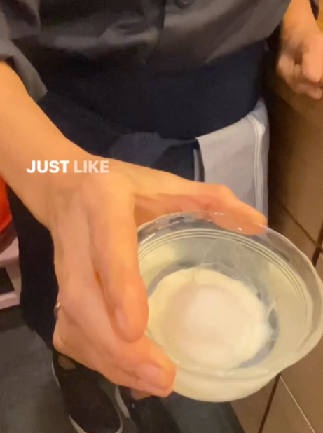 Як приготувати яйця пашот усього за 1 хвилину: ми всі робили це неправильно