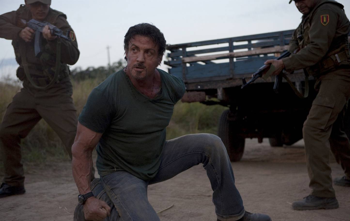 Перелом шеи и семь операций. Сильвестр Сталлоне признался, как травмировался на съемках и выздоровел ли полностью