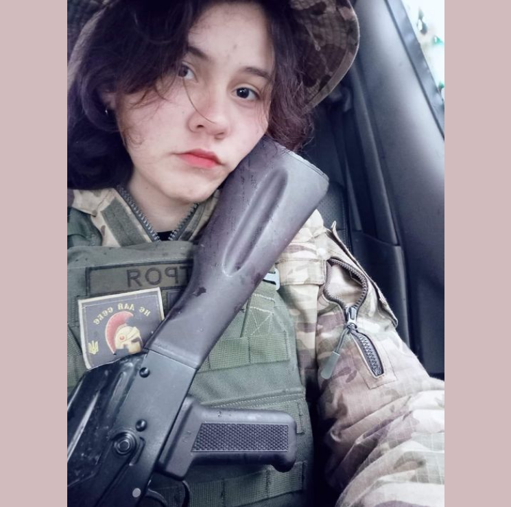 "Вона була цвітом нації". При евакуації поранених загинула медикиня Анастасія "Троя"