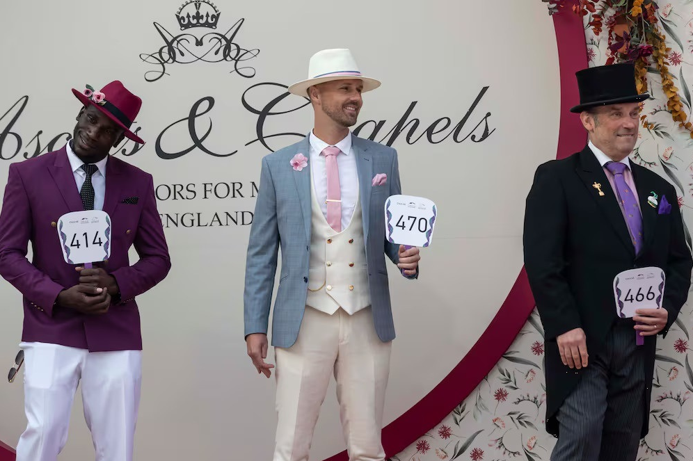 Найкраще національне вбрання. Українка феєрично перемогла на престижному конкурсі в ОАЕ (фото)