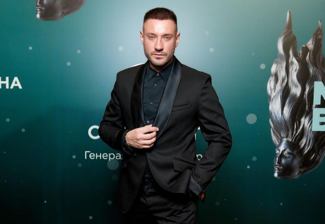 Кто такой Андрей Кравченко и женат ли певец-"копия" Олега Винника