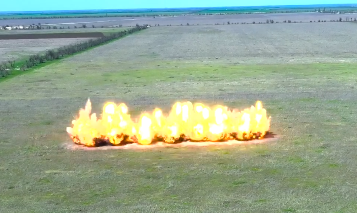 Українцям показали, як сапери розміновують Миколаївщину: неймовірні кадри