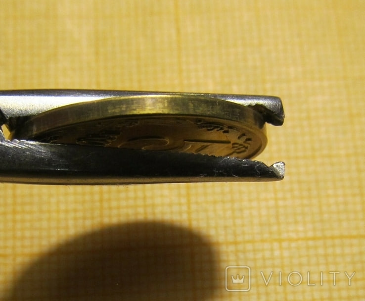 С этой монетой можно разбогатеть. Какие 50 копеек принесут почти 40 тысяч (фото)