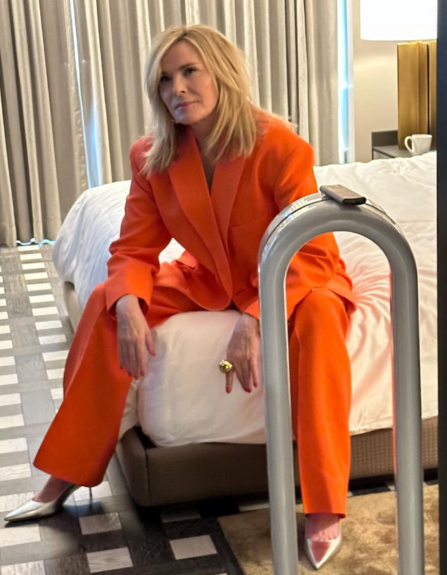 5 омолоджуючих зачісок для старших жінок з коротким волоссям на прикладі зірок Голлівуду