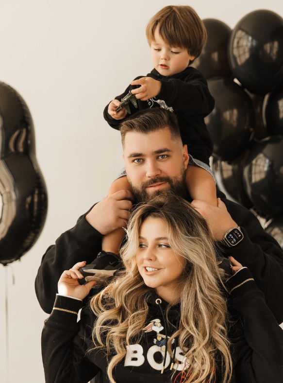 Зірка "Пацанок" вдруге стала мамою: перші фото малюка