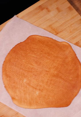 Невероятный медовик с вишней от Эктора из "МастерШеф": кулинар дал пошаговый рецепт с видео