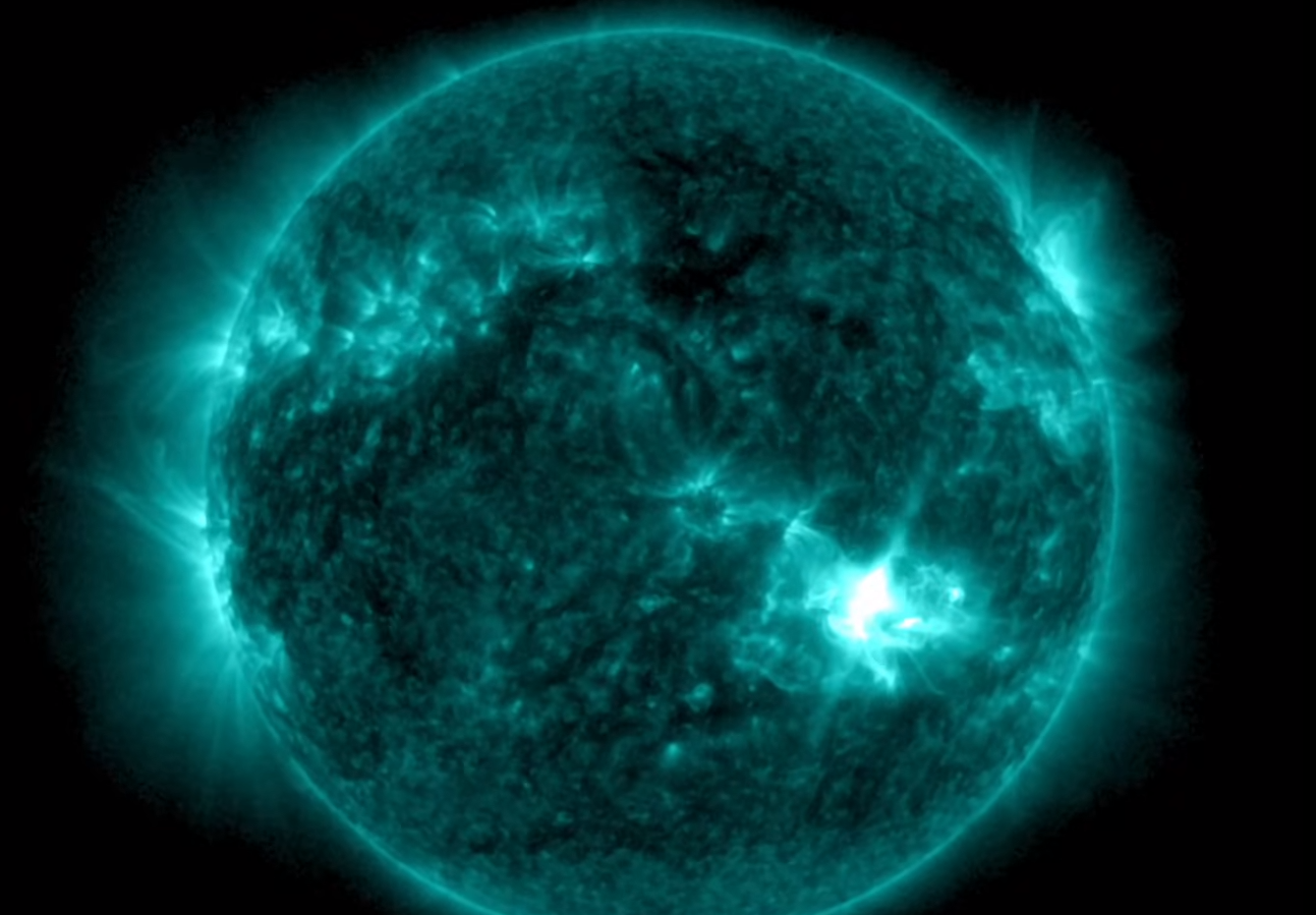 Ученые бьют тревогу из-за мощной геомагнитной бури, накрывшей Землю: к чему готовиться украинцам