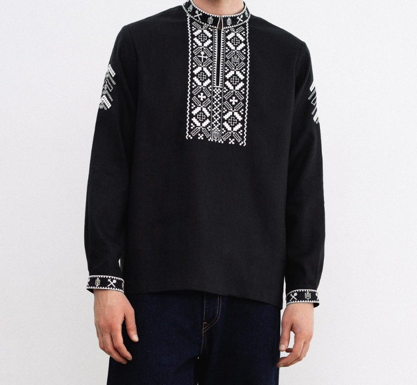 Зеленський вразив українців неймовірною вишиванкою. Скільки вона коштує і що означає орнамент