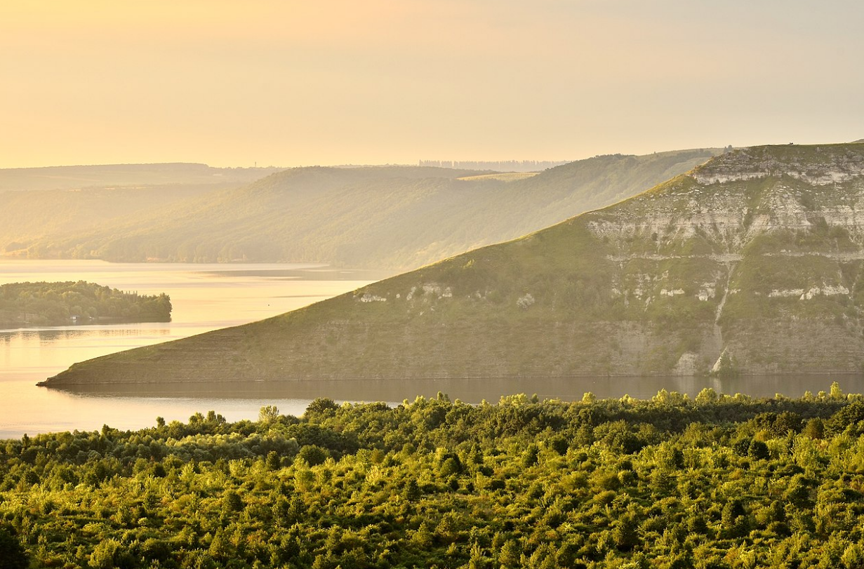 7 лучших мест для отдыха с палаткой, куда можно поехать прямо сейчас