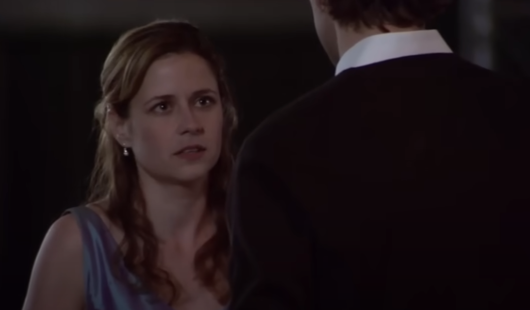 Пам'ятаєте Пем з серіалу "Офіс"? Ось як зараз виглядає актриса, яка стала улюбленицею глядачів