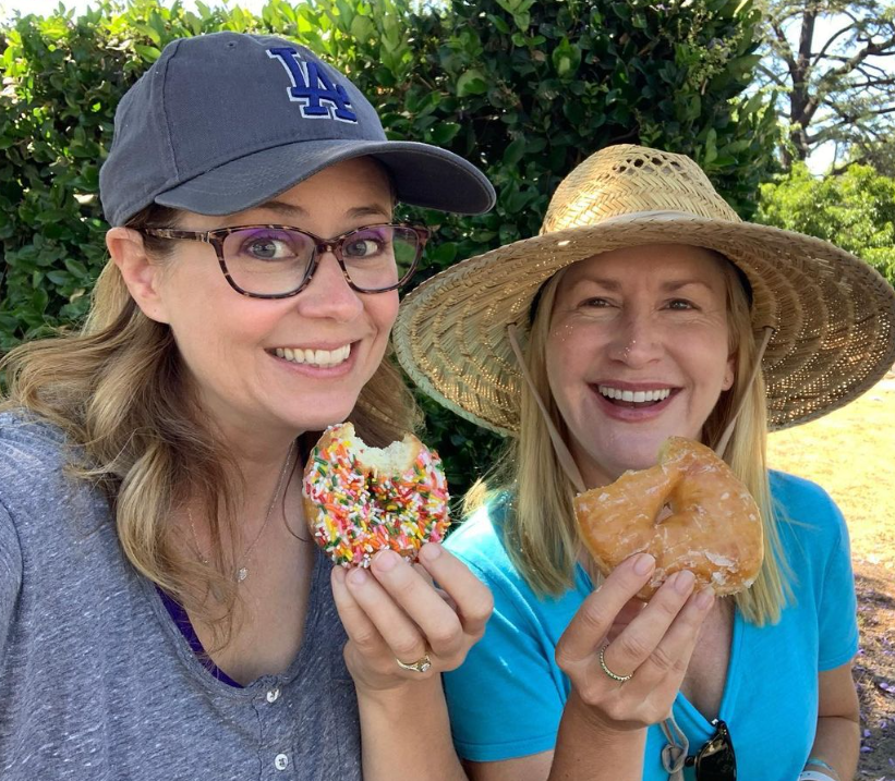 Пам'ятаєте Пем з серіалу "Офіс"? Ось як зараз виглядає актриса, яка стала улюбленицею глядачів