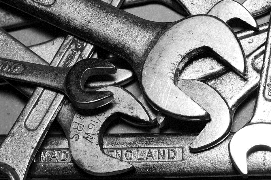 На что обращать внимание при выборе запчастей в интернет-магазинах: советы от мастеров