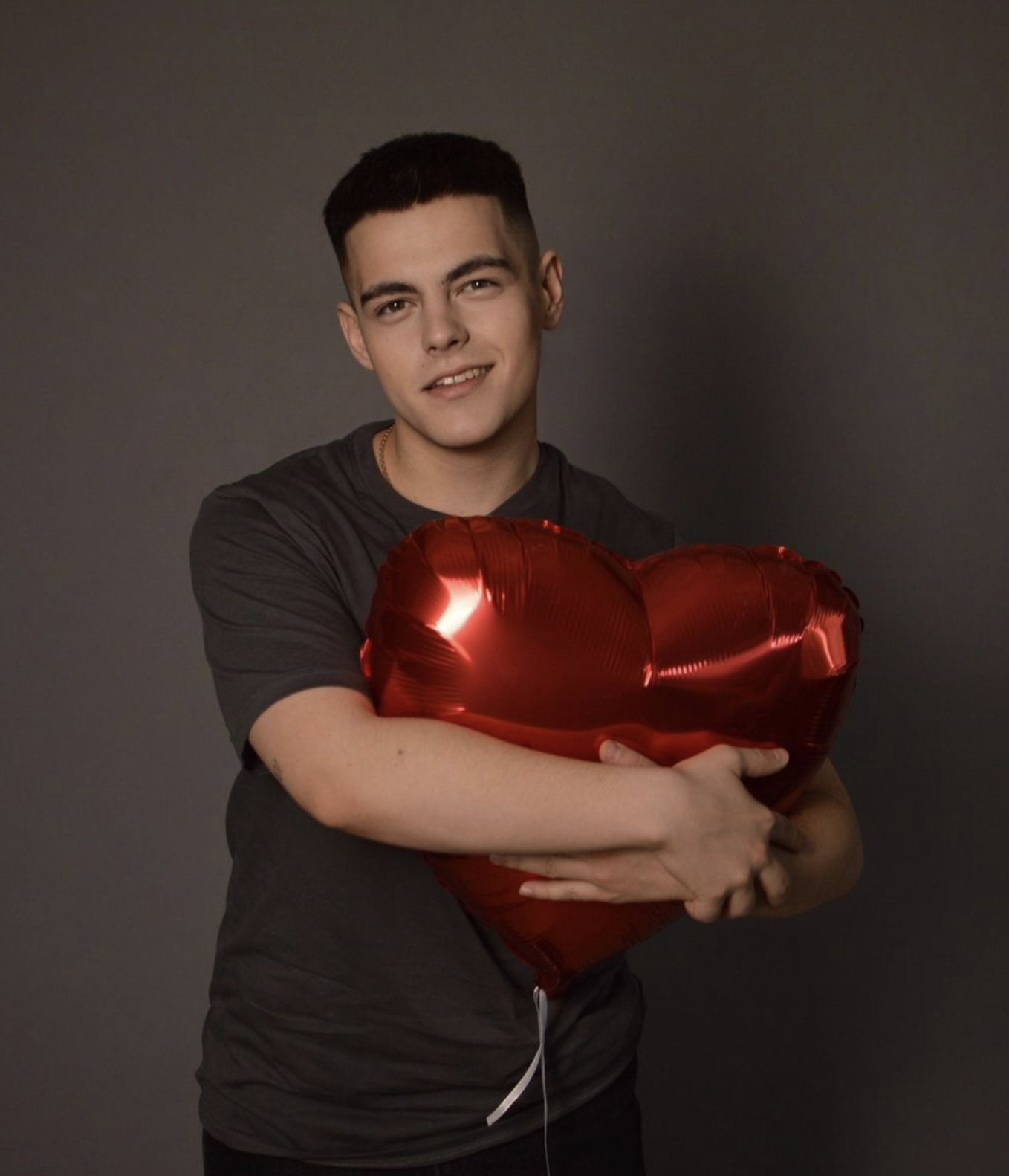 "Ввімкнули великих патріотів": український співак прокоментував мовний скандал з Данилком