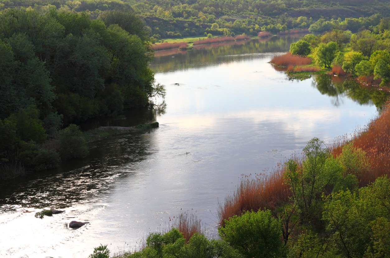Пляжний сезон 2024. В яких регіонах України та де саме можна відпочити біля водойм