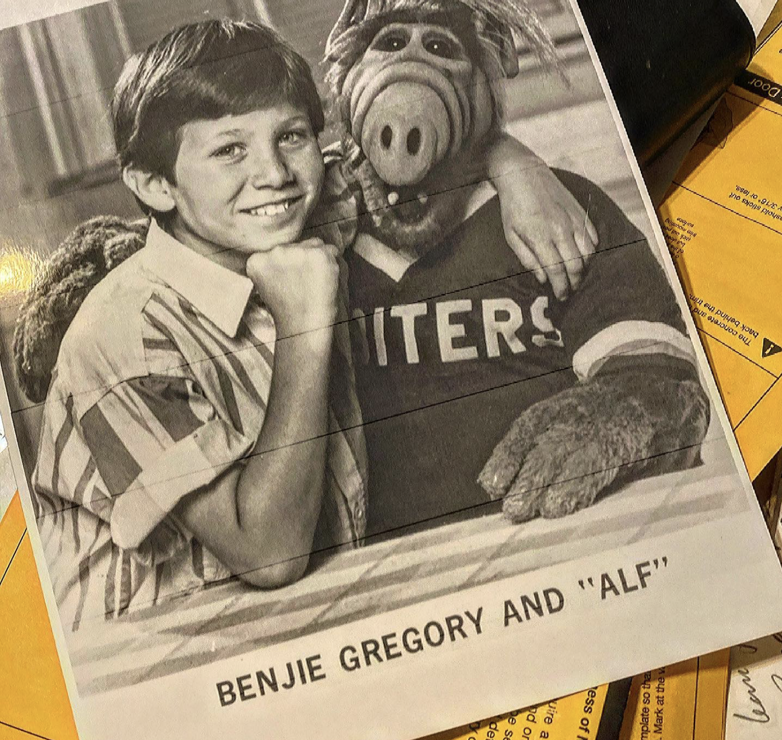 Умер актер Бенджи Грегори, сыгравший мальчика в сериале "Альф"