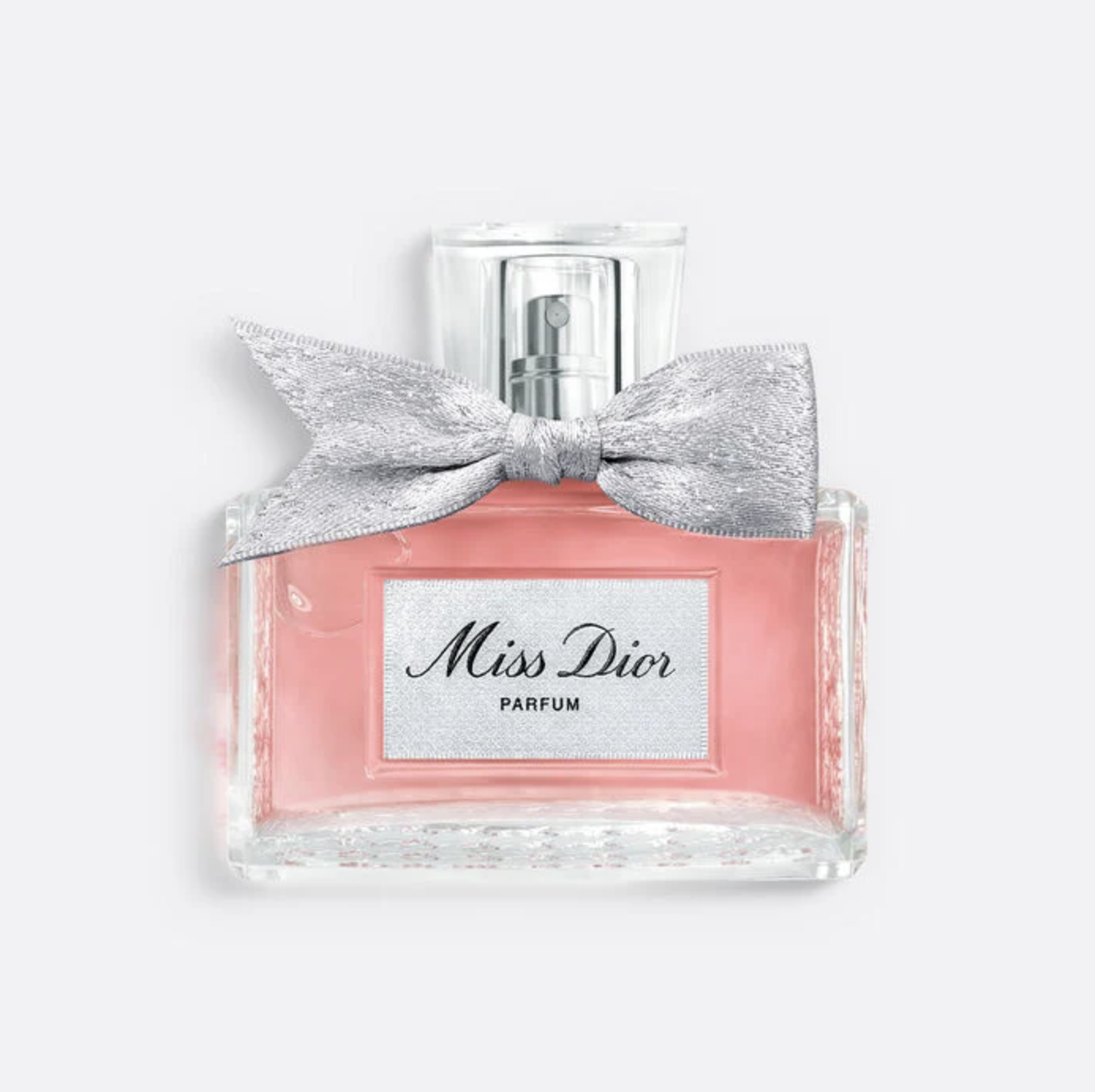 Ароматний must-have: 5 трендових парфумів, які точно освіжать вас цього літа