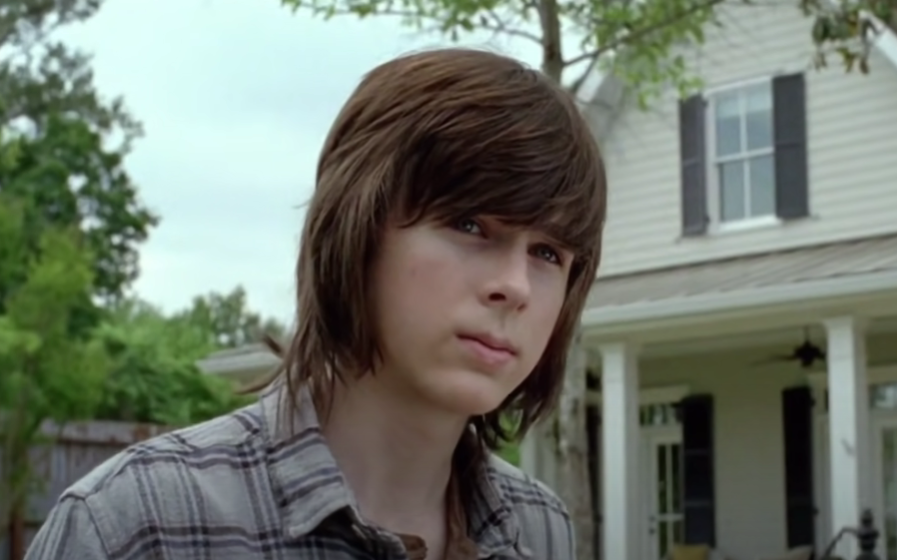 Он сыграл Карла в "Ходячих мертвецах", а сейчас стал настоящим красавчиком. Как изменился актер Чендлер Риггз