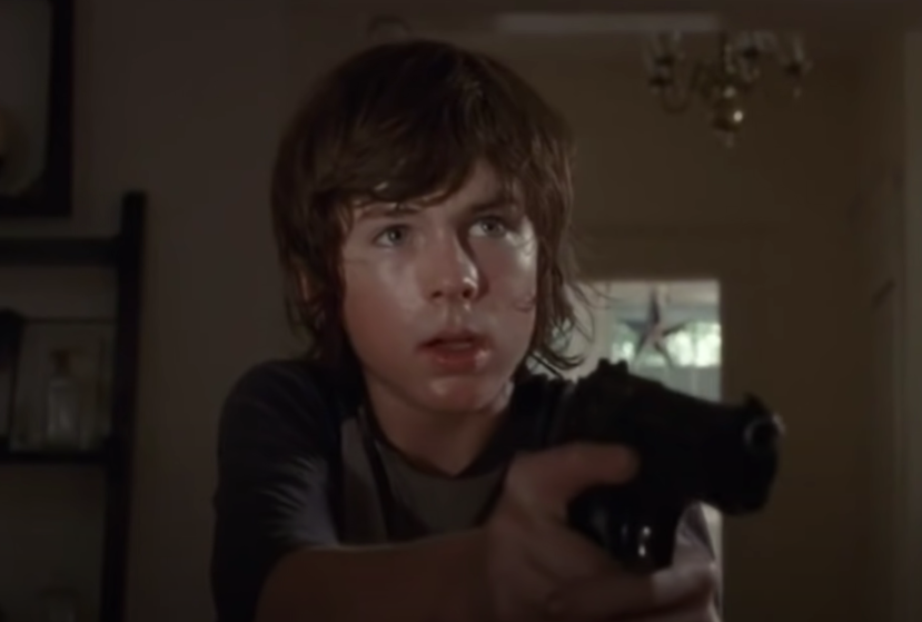 Он сыграл Карла в "Ходячих мертвецах", а сейчас стал настоящим красавчиком. Как изменился актер Чендлер Риггз