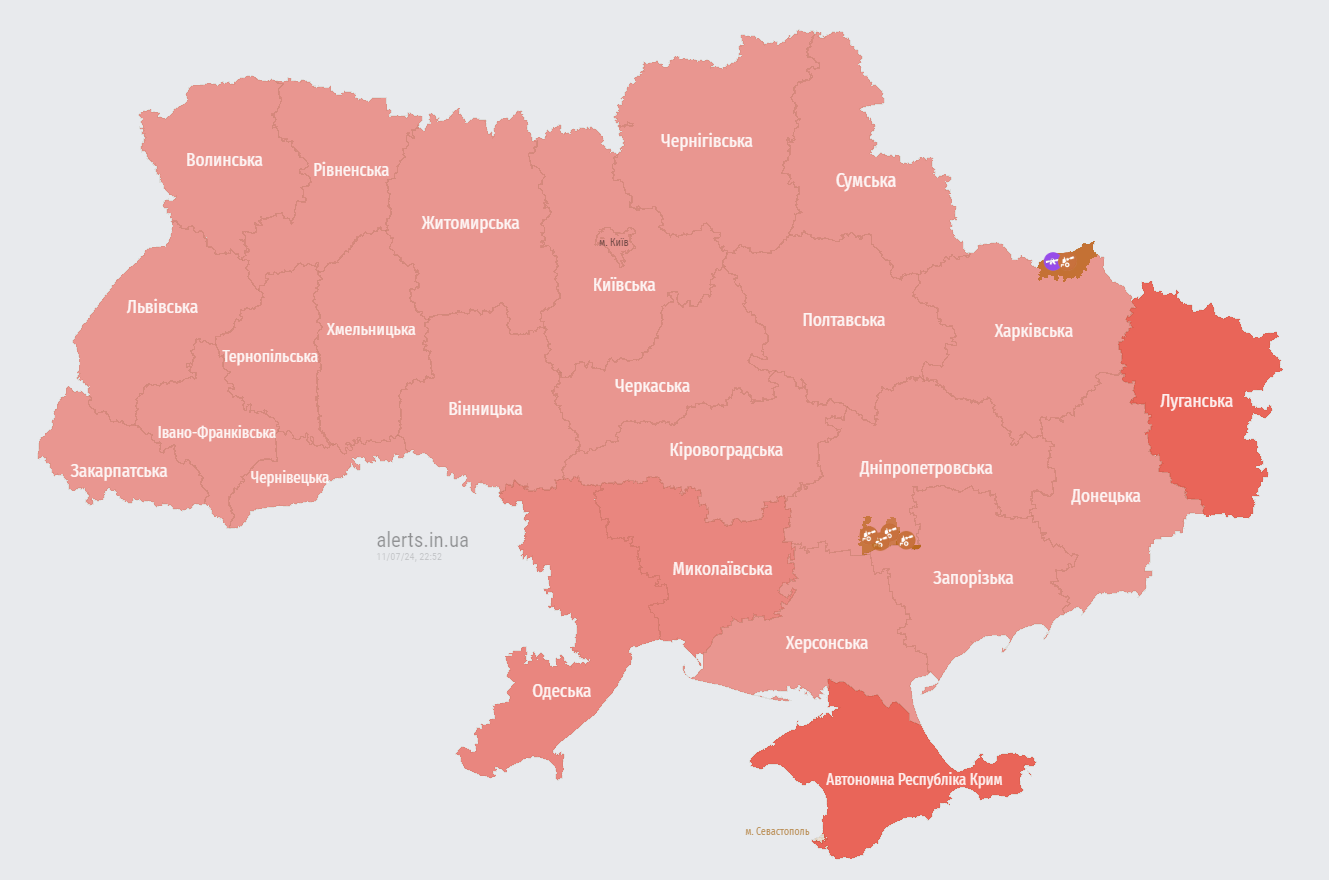 В Украине в третий раз за сутки масштабная тревога: россияне подняли МиГ-31К