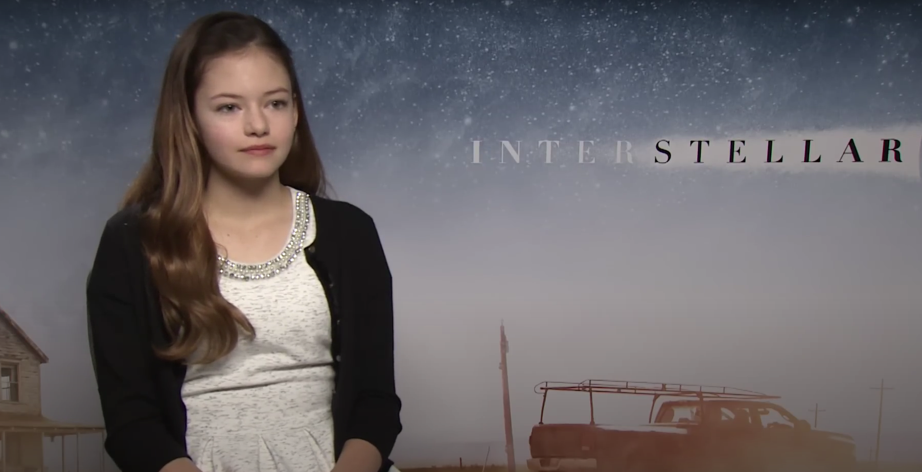 Як виглядає актриса, яка зіграла дочку Белли та Едварда в "Сутінках". Їй 23 і вона неймовірно красива