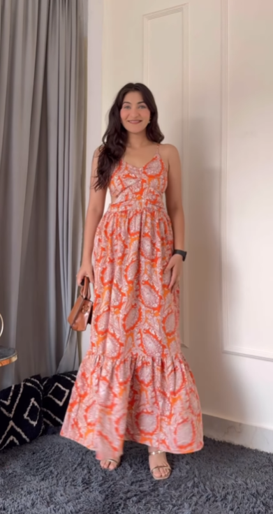 Стильні сукні на спеку. Вони не мнуться і приховають усі недоліки