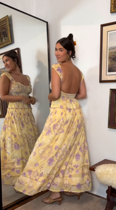 Стильні сукні на спеку. Вони не мнуться і приховають усі недоліки