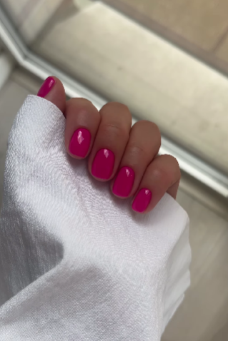 5 идей трендового маникюра на короткие ногти. "Дорогие" дизайны для всех возрастов