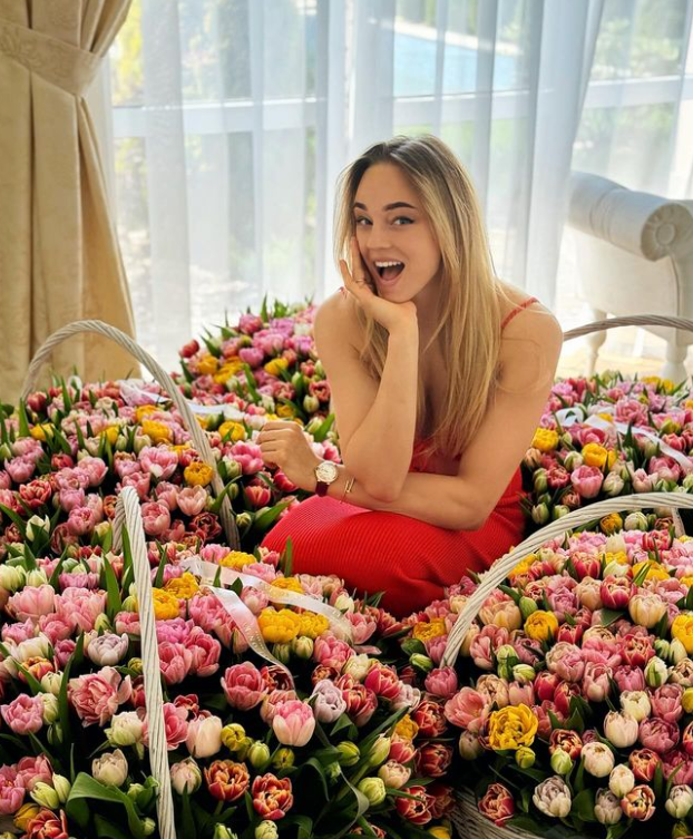 Яркие фото и факты из личной жизни Дарьи Билодид, покинувшей ОИ-2024 из-за скандала