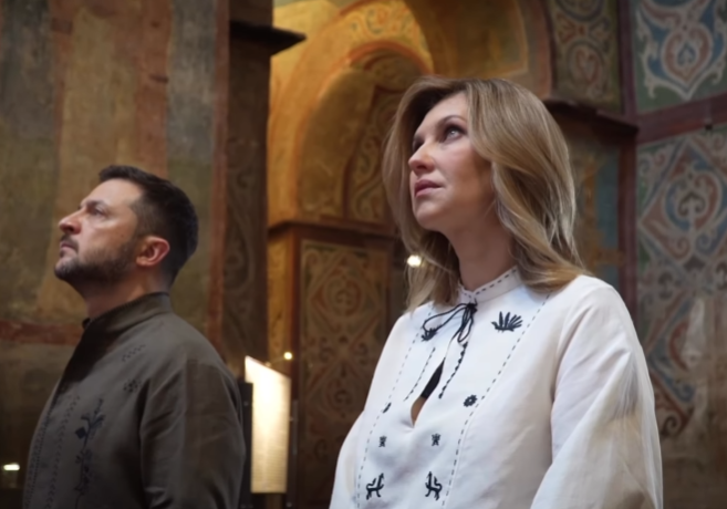 Сколько стоит черно-белая вышиванка Елены Зеленской, которую она надела на День Независимости