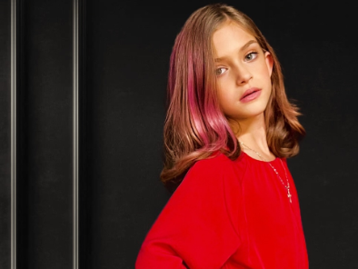 Звезда сериала "Все женщины - ведьмы" очаровала редкими кадрами единственной дочери