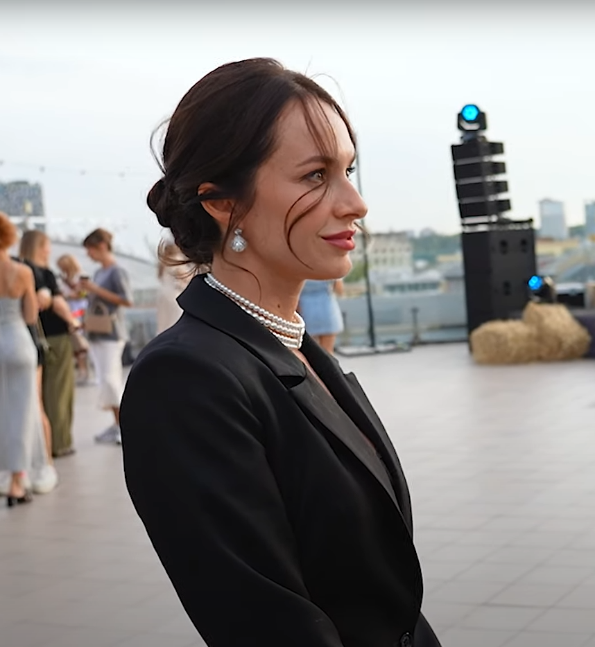 Колишня Остапчука зізналася, що досі носить його прізвище: "Дуже складно"