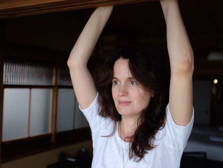 Как сейчас выглядит актриса, сыгравшая Эсми Каллен в "Сумерках". Не стареет, будто вампир (фото)