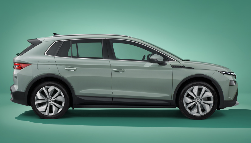 Новий електричний кросовер Skoda Elroq показали офіційно: названо ціни та характеристики
