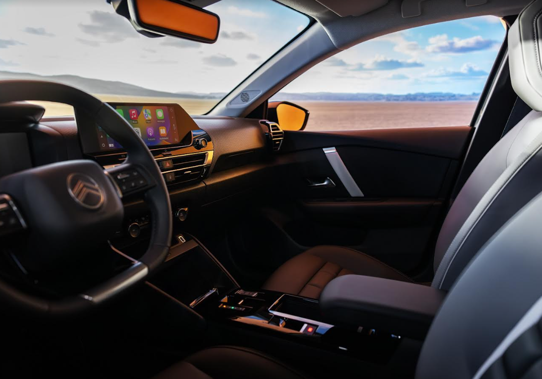 Новый Citroen C4 представили официально: стали известны характеристики и ключевые изменения