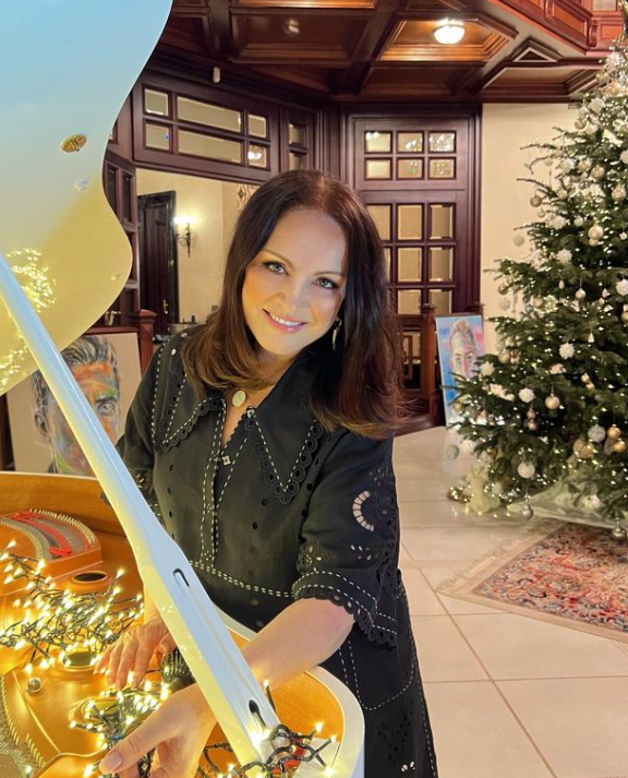 Билозир - о Ротару и ее позиции по войне: "Трактовать ее поступки не стоит"