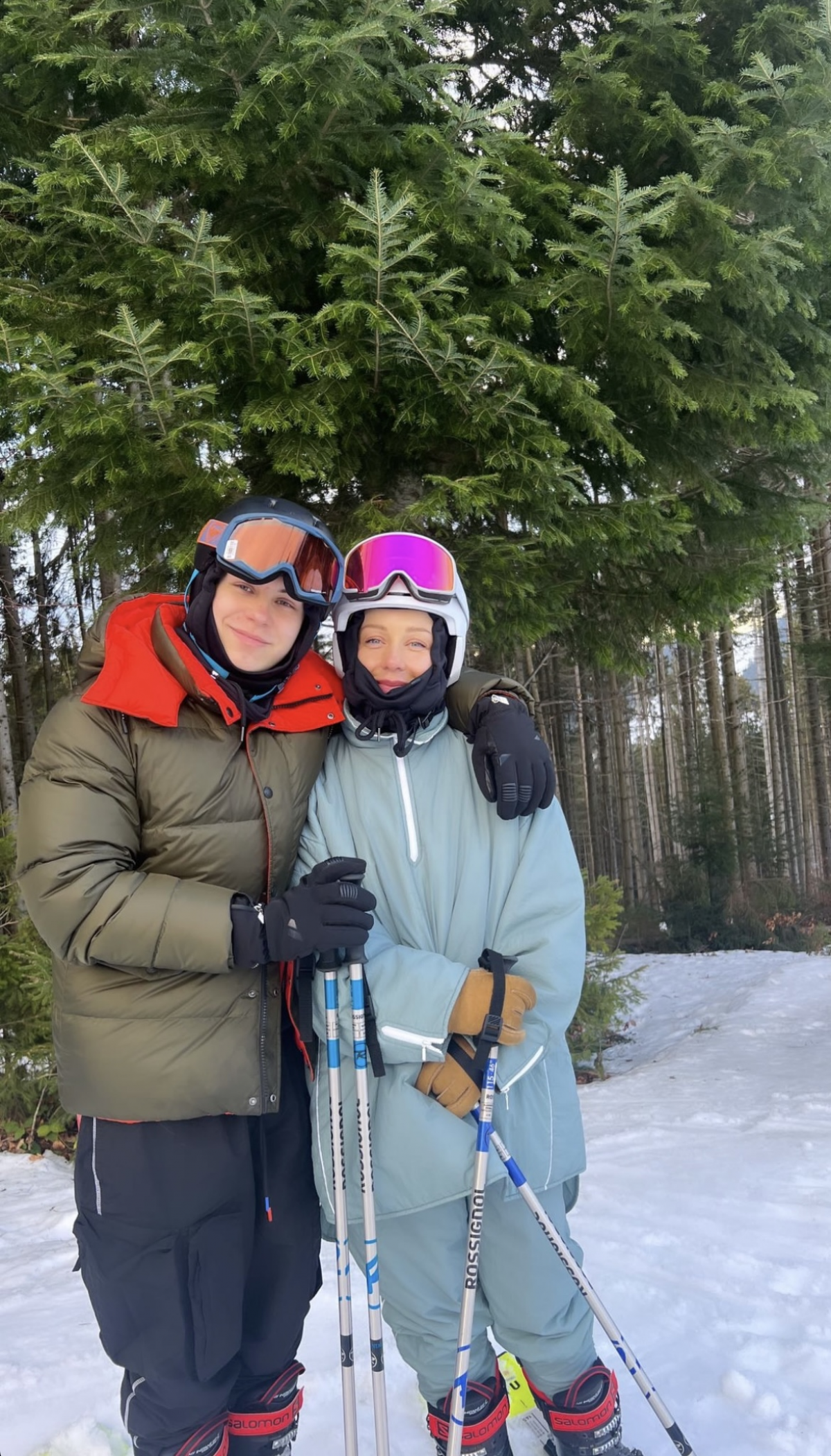 Мішина у Таїланді, Кароль - у Буковелі: де відпочивають українські зірки на новорічні свята